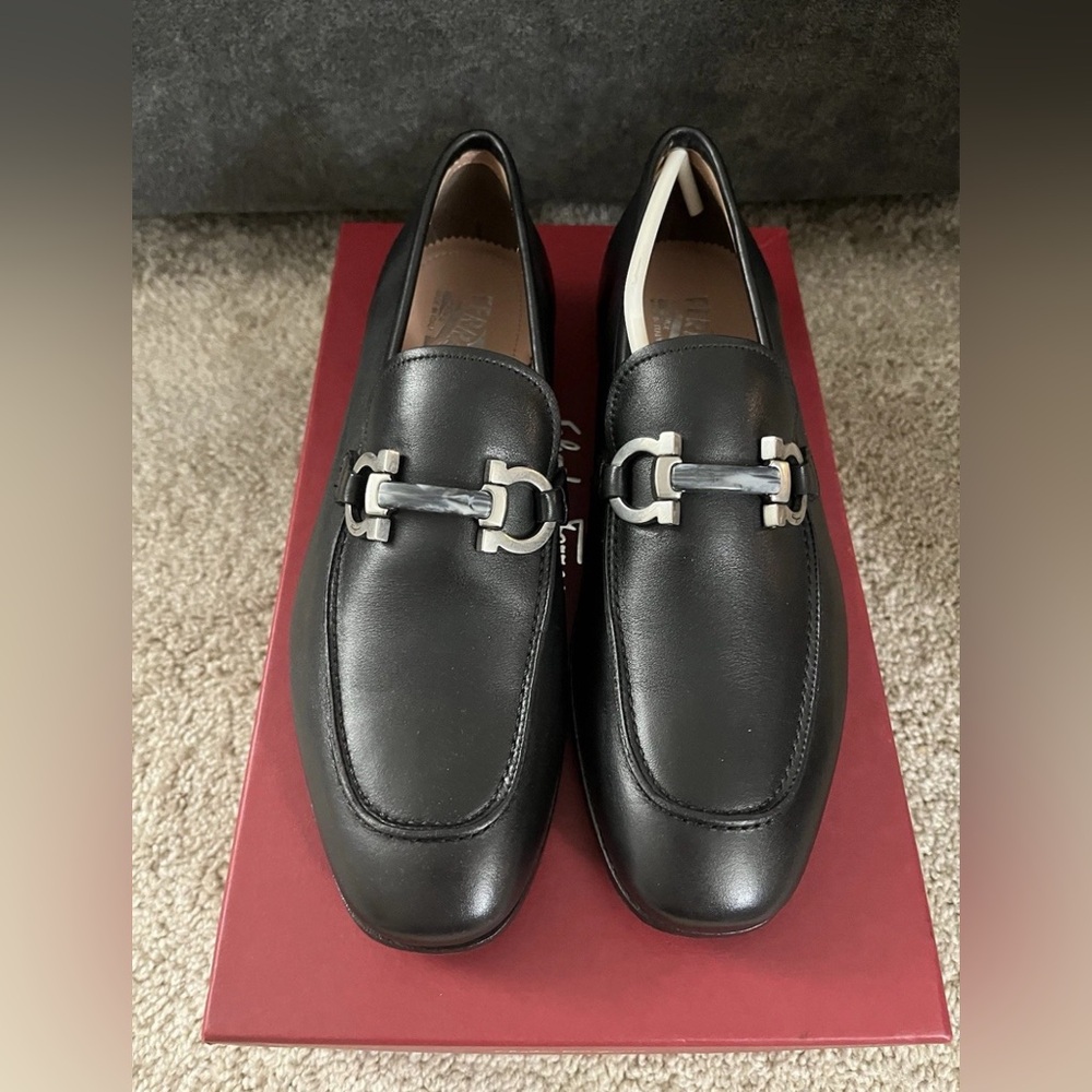 Salvatore Ferragamo Men’s Black Loafers Sheppard 2 Size 6.5 EEE Dress Shoes